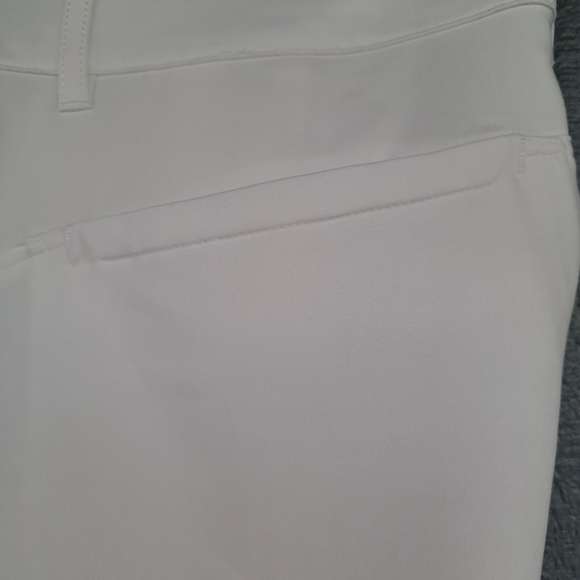 Chase 54 White Tailored Bermuda Golf Shorts #85 - Picture 6 of 6